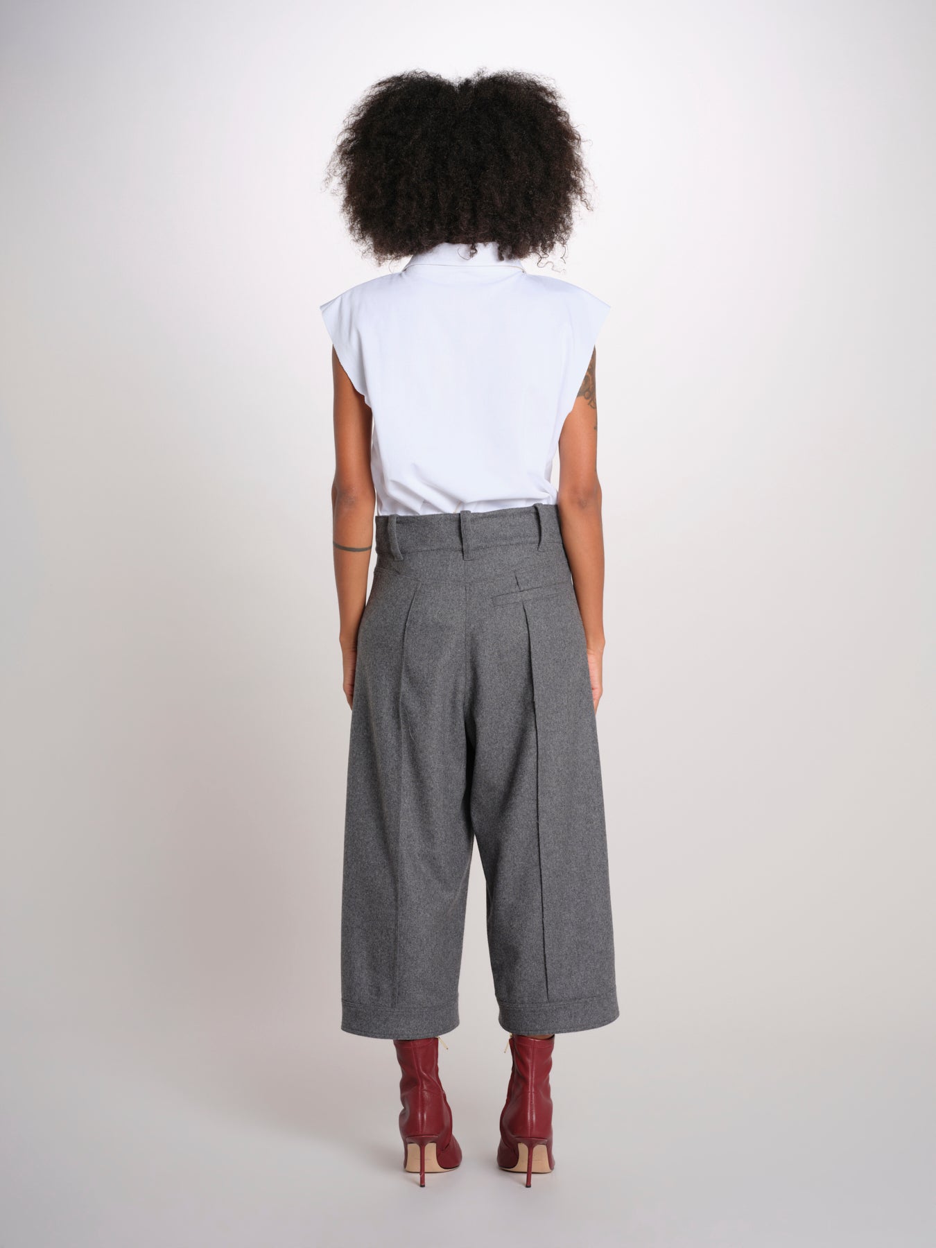  26AA7JED19B GREY jejia 