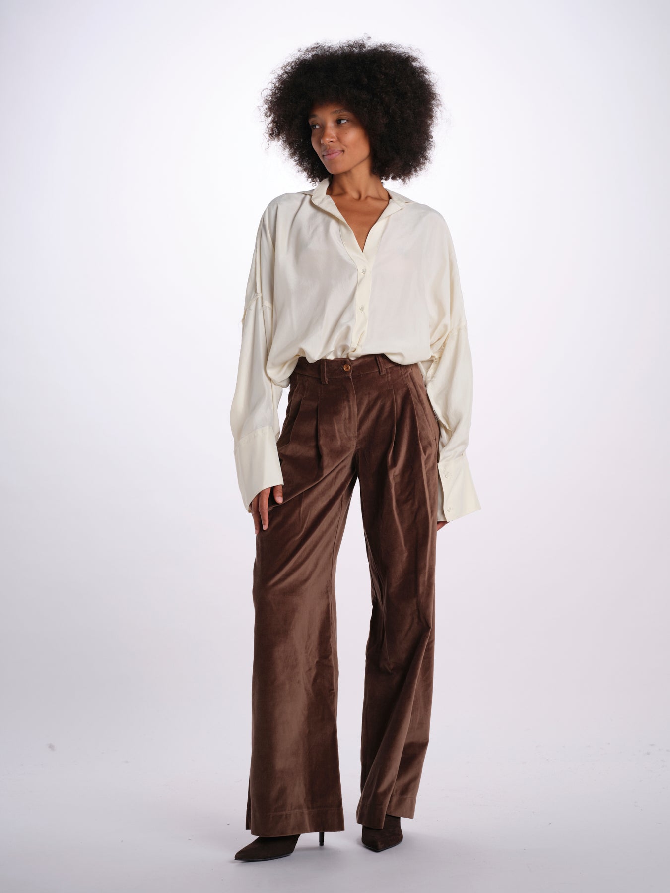KATHERINE pantalone pinces velluto liscio 26AA7JED39G BROWN jejia 