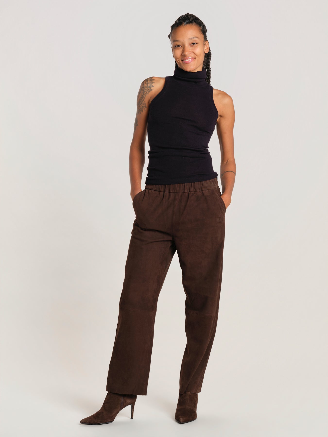 SARA pantalone elastico camoscio SARAPANTS BROWN milaura 