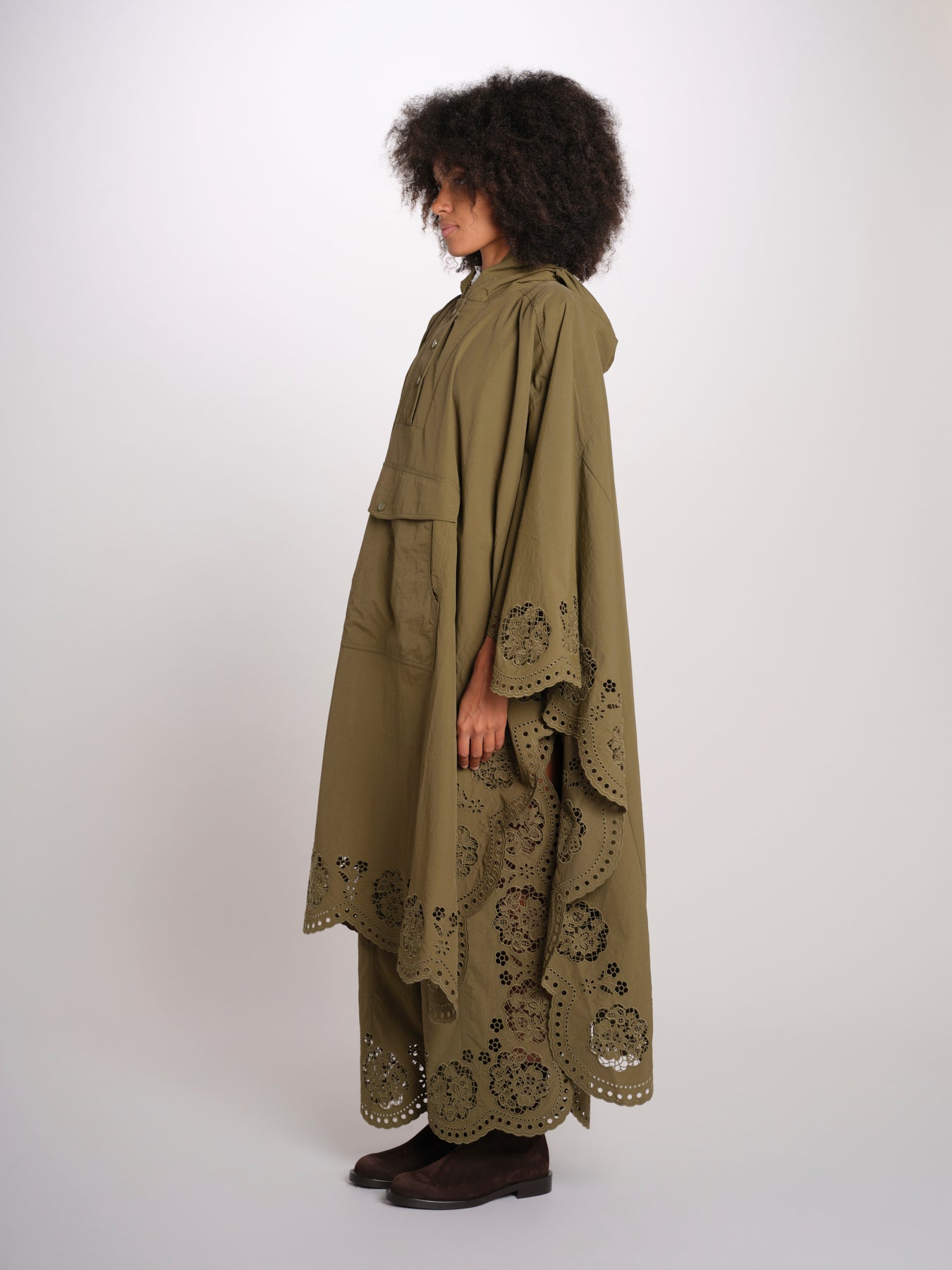 VITTORIA mantella laserata PF26-071 OLIVE sea ny 