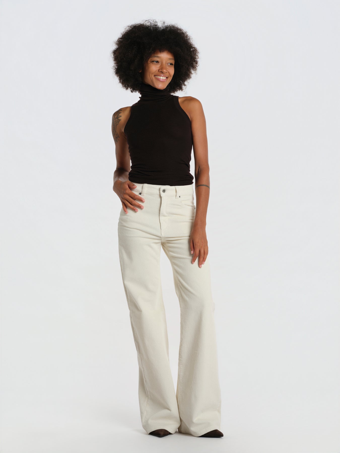CLARA pantalone dritto velluto millerighe CLARA RIBBEDVELVET IVORY true avenue 