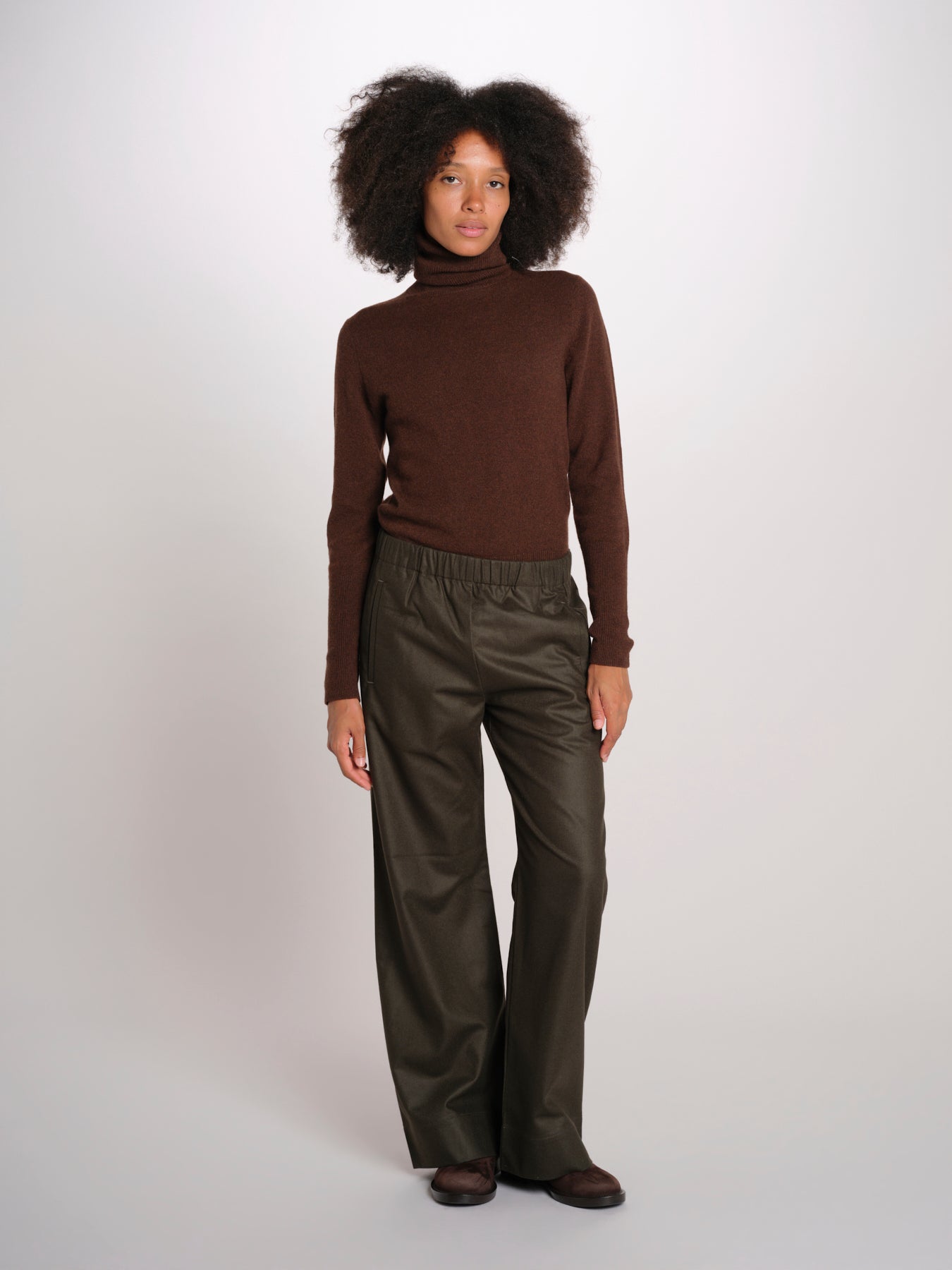  PENSIL WOOLCASHMERE DARKGREEN true avenue 