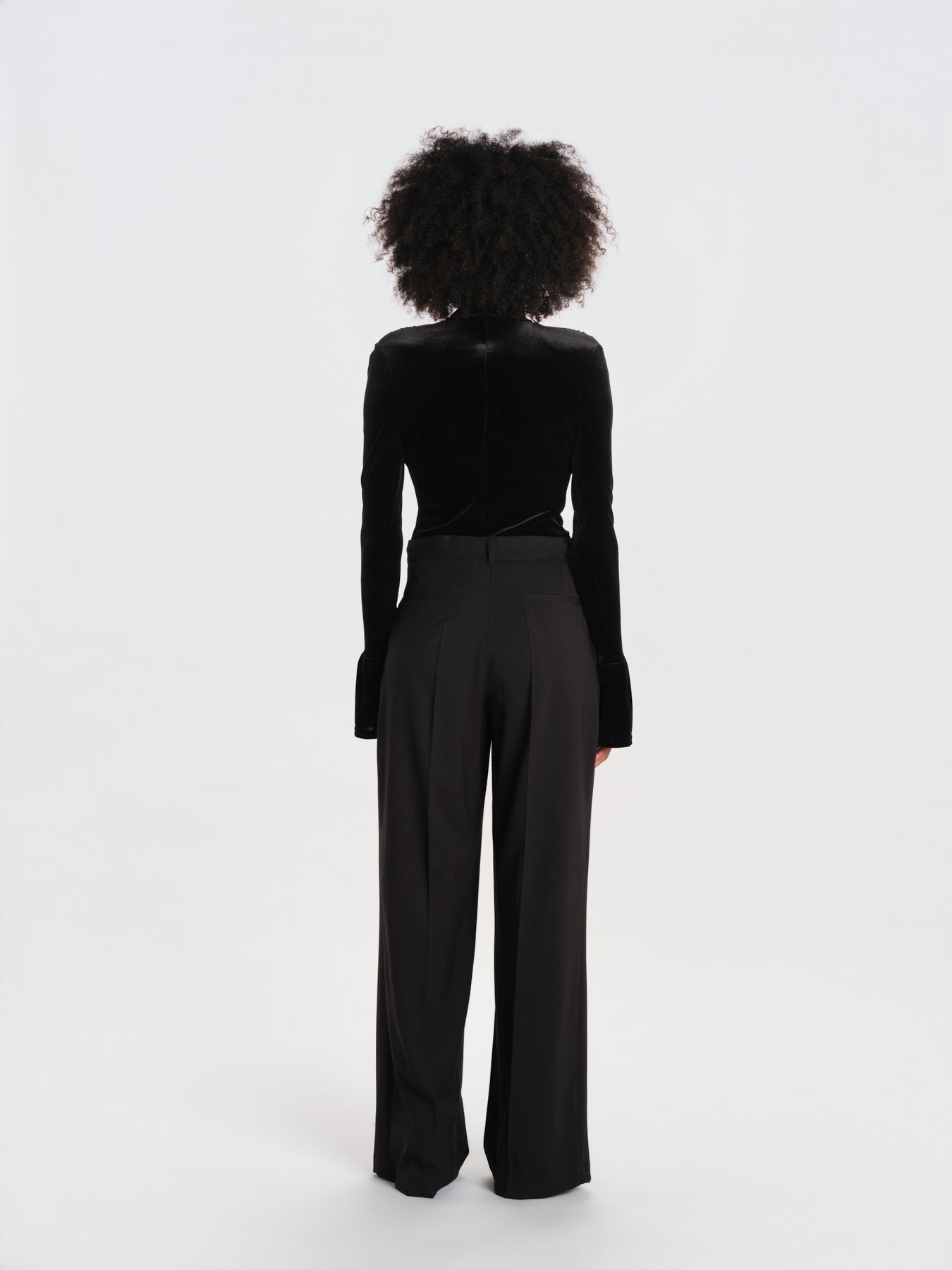 WHISPER body manica lunga scollo a V profondo NOIR-WHISPER-BODYSUIT- BLACK undress code 