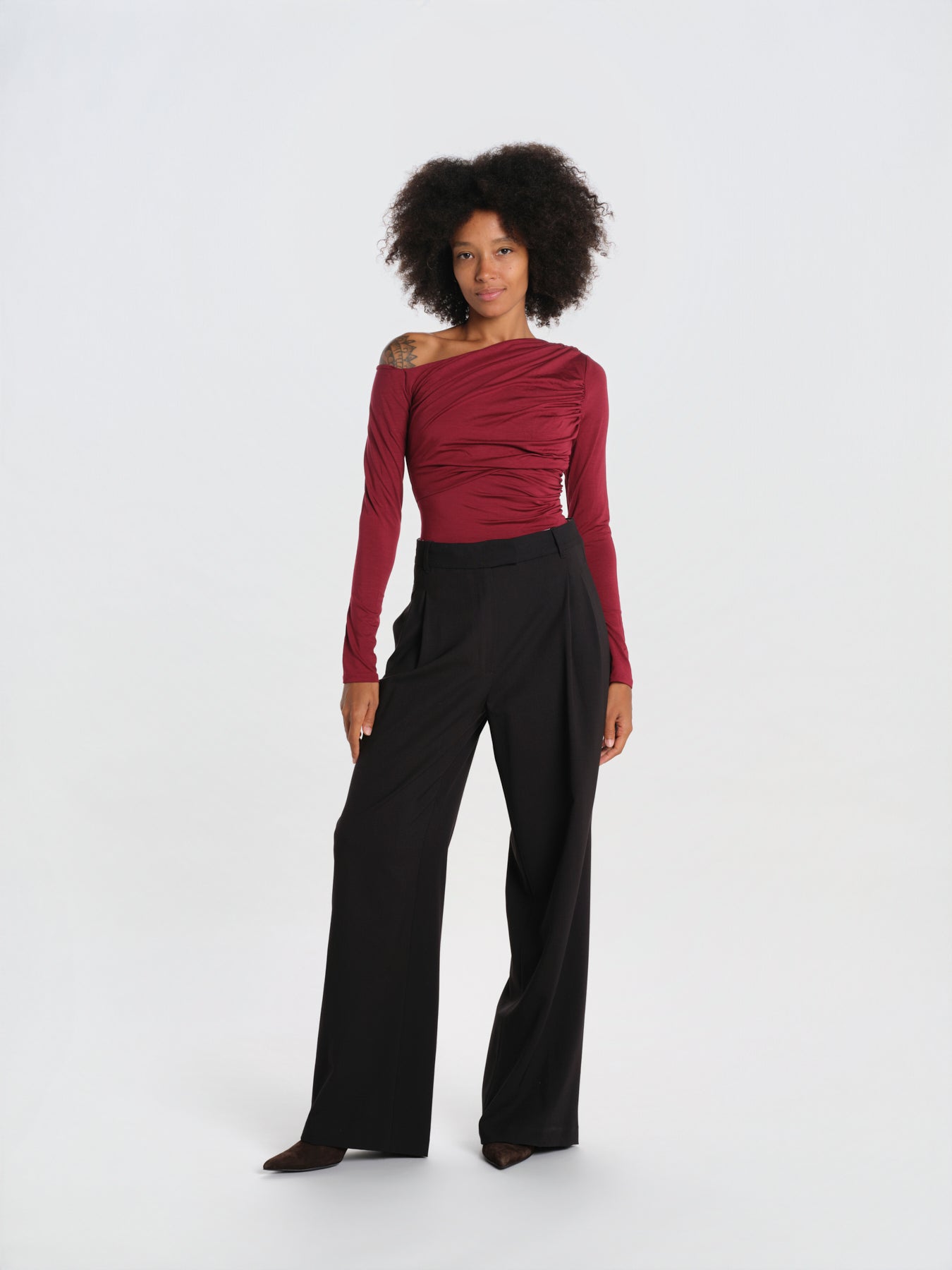 SWEETEST THING body manica lunga scollo asimmetrico SWEETEST-THING-BODYSUIT- BURGUNDY undress code 