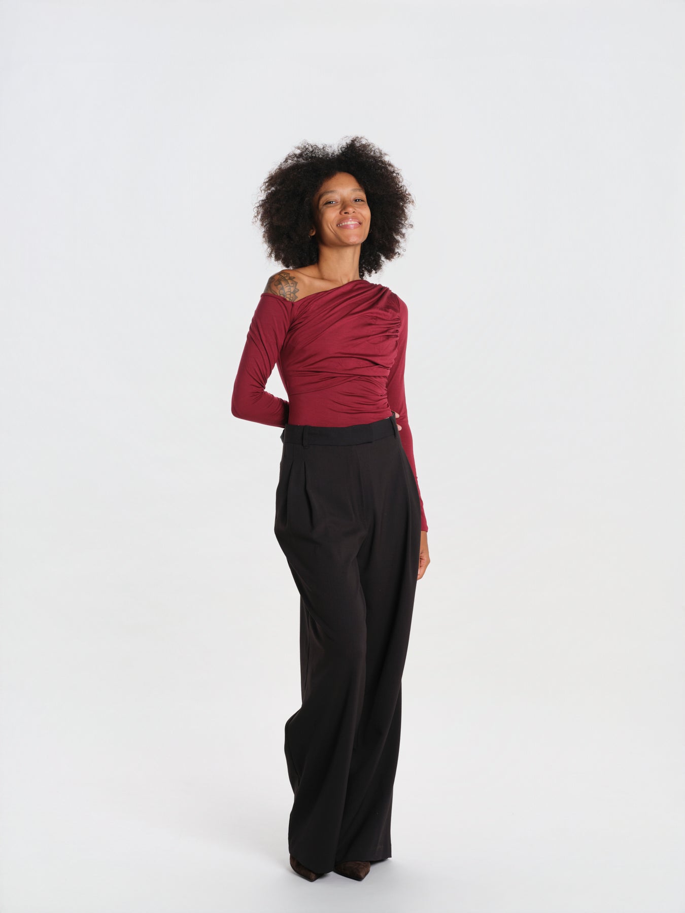 SWEETEST THING body manica lunga scollo asimmetrico SWEETEST-THING-BODYSUIT- BURGUNDY undress code 