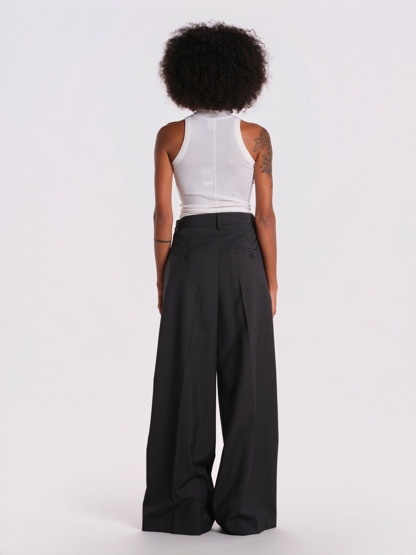 ADELFI pantalone doppia pences tela 2625136032600 015 weekend maxmara 