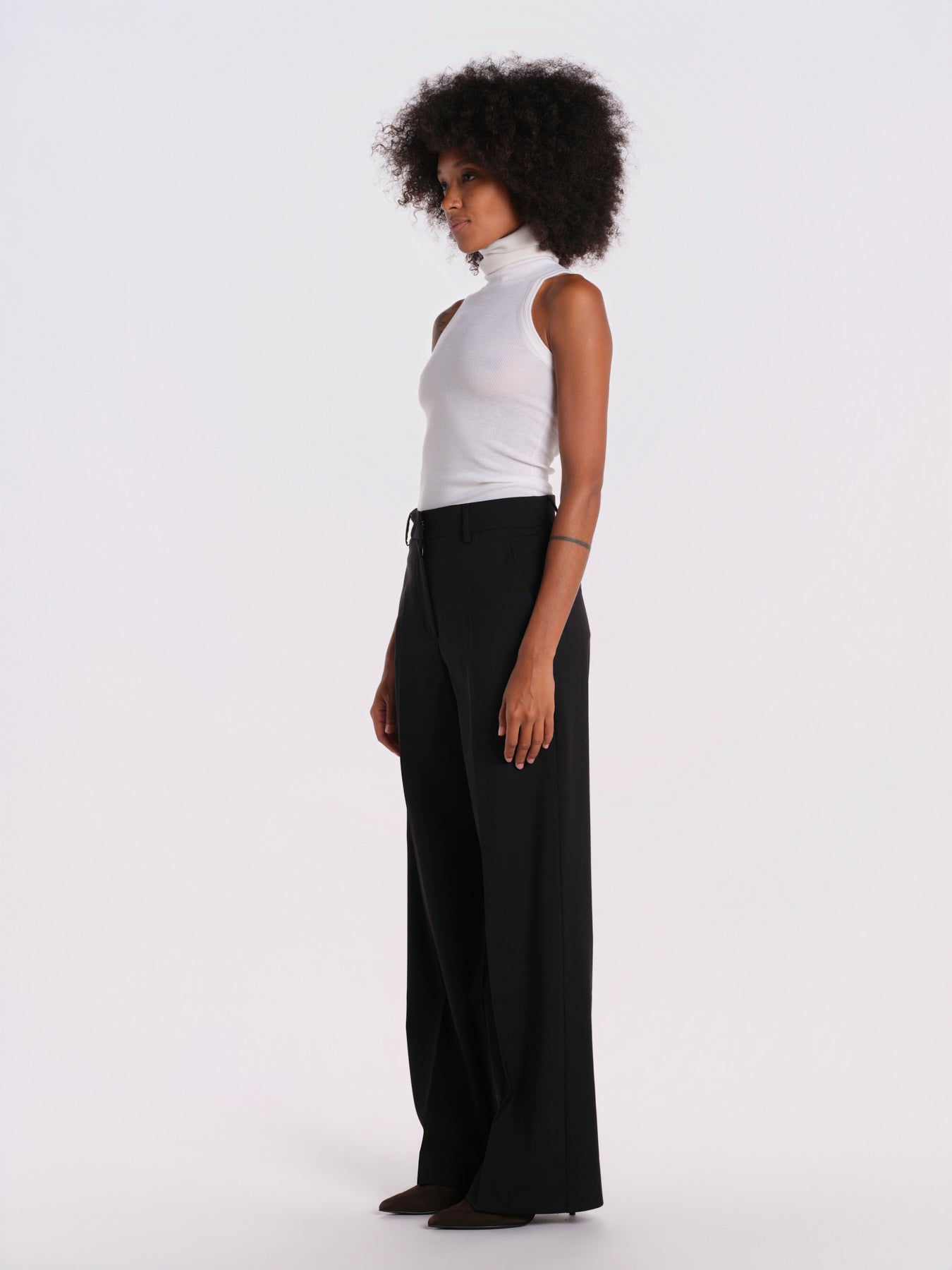 VISIVO pantalone diritto 2625136061600 002 weekend maxmara 