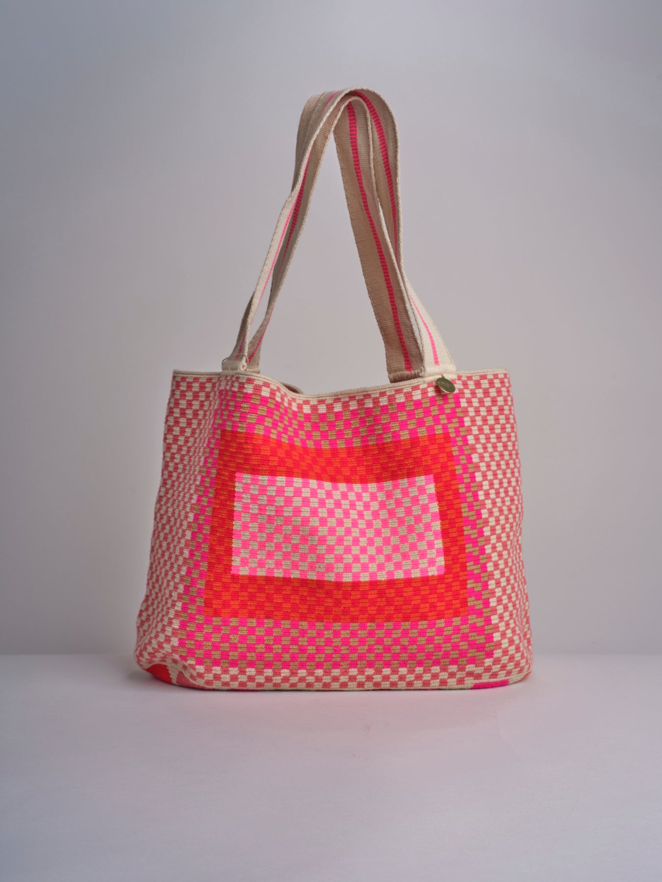  G12W-0015-3084 PINK & RED guanabana 