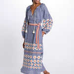 VERONICA MANDAVILLA  abito a quadri con fiori ricamati sulla manica by milaura. BE24913DRESS BLU benaras soleil 