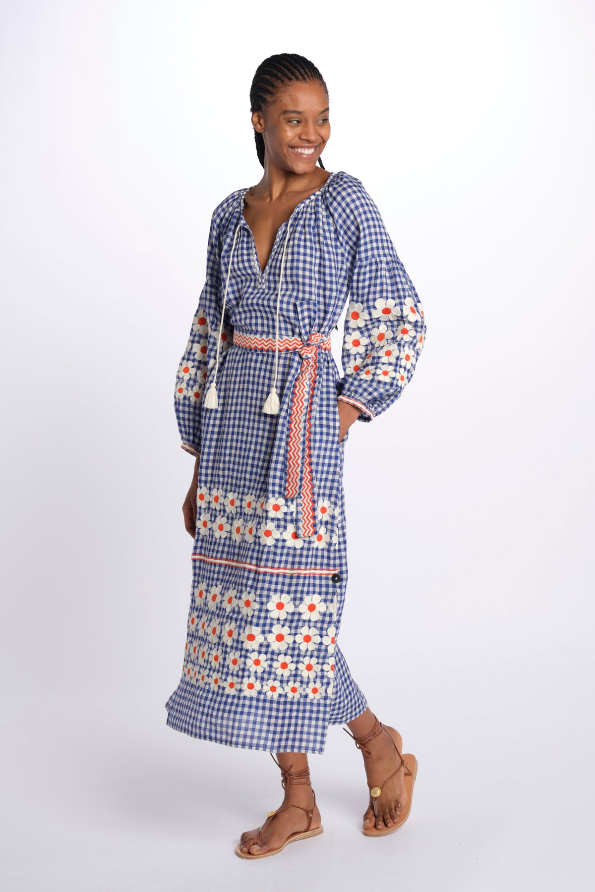 VERONICA MANDAVILLA  abito a quadri con fiori ricamati sulla manica by milaura. BE24913DRESS BLU benaras soleil 