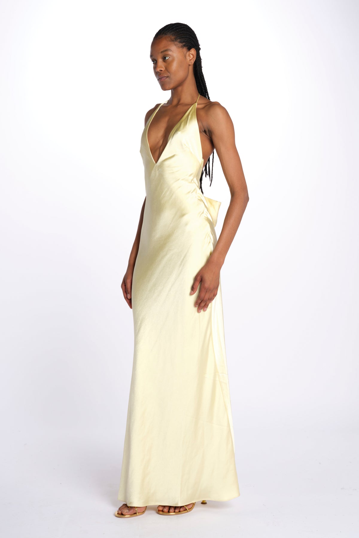 Abito HONOR spallina con fiocco GO29 BUTTER misha 