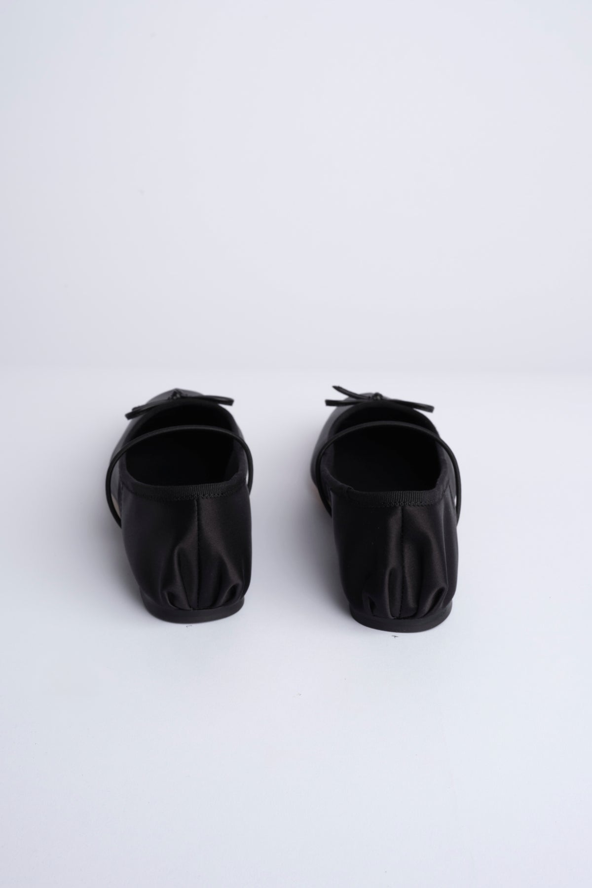 MIGNON ballerina in raso con punta quadrata F846SE1 BLK studio AMELIA 