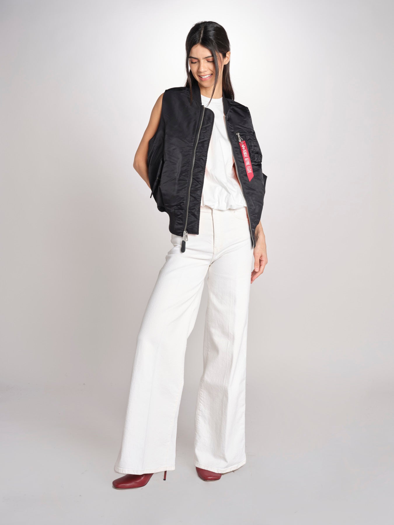 Gilet SS156146 03 BLACK alpha 