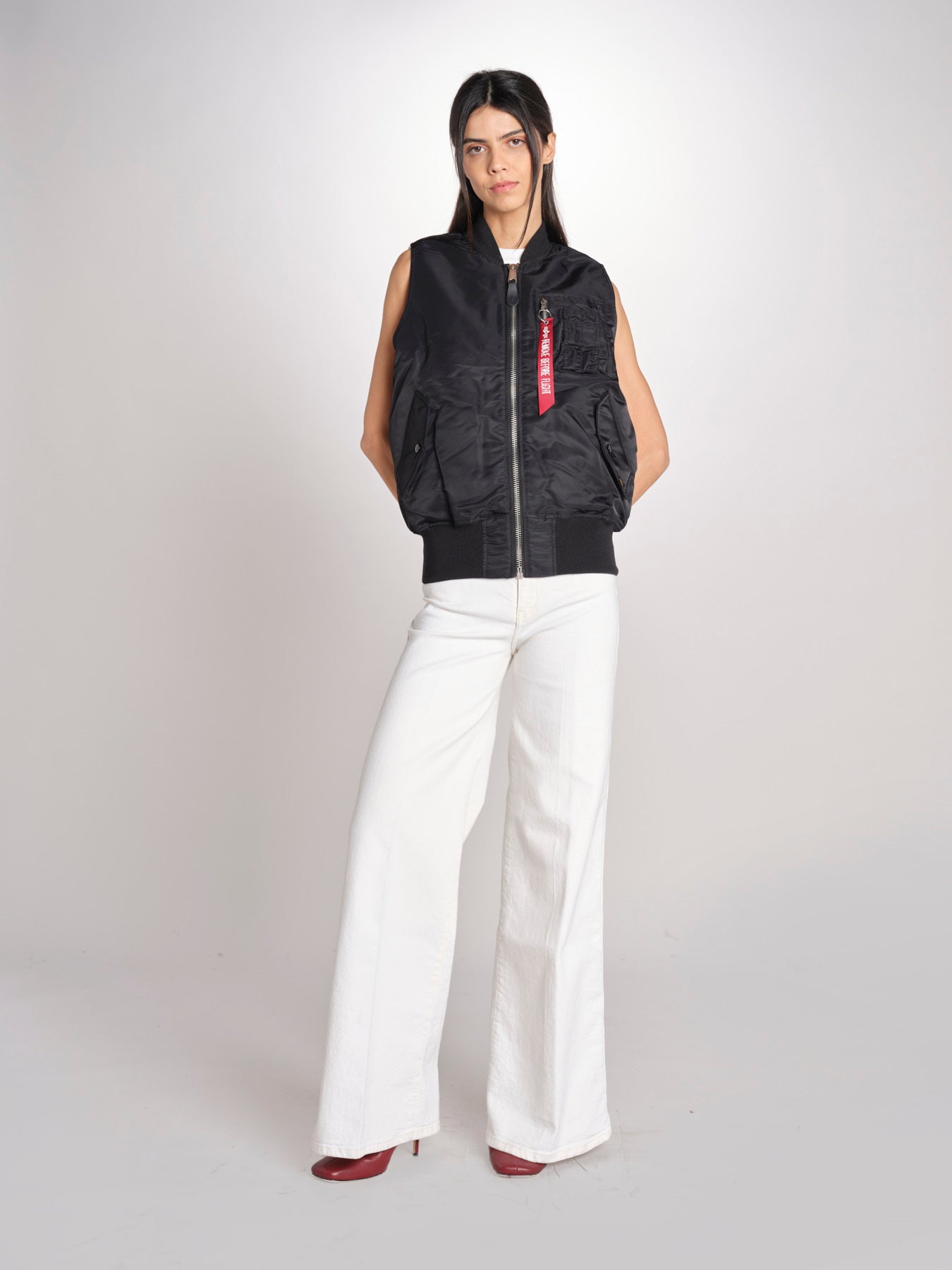 Gilet SS156146 03 BLACK alpha 