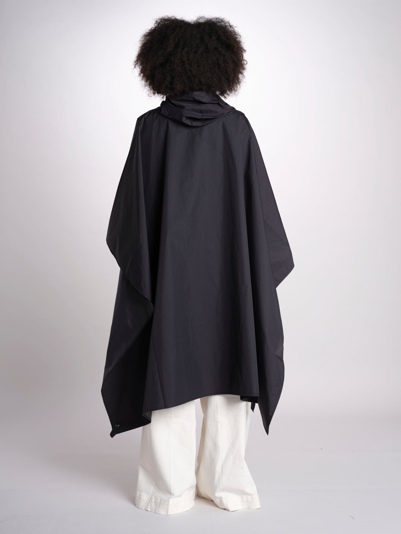 poncho in nylon SS266117 03 alpha 