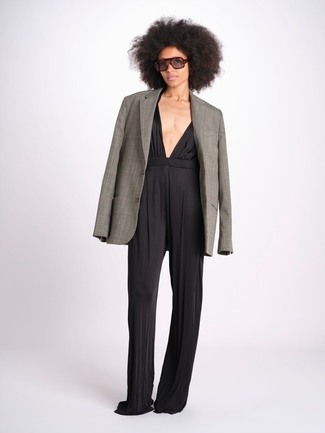 tuta in satin allacciata dietro al collo LENNOX BLACK amazuìn 