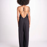 tuta con spalline sottili e incrocio sulla schiena NORA DEEP BLACK amazuìn 
