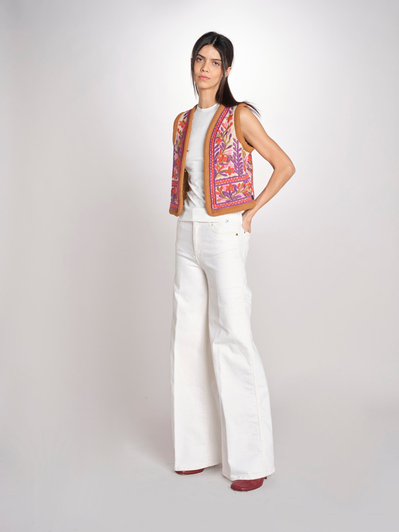 gilet con ricami SUNA GILET CREAM antik batik 