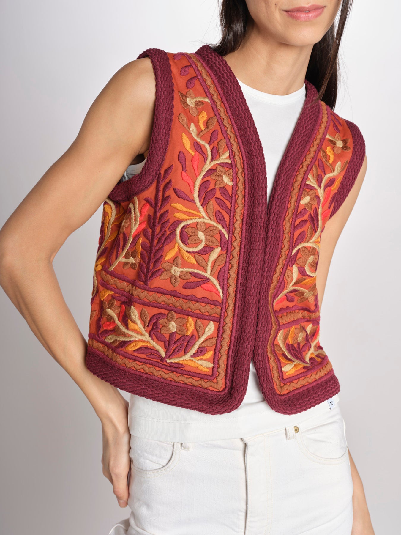 gilet con ricami SUNA GILET RUST antik batik 