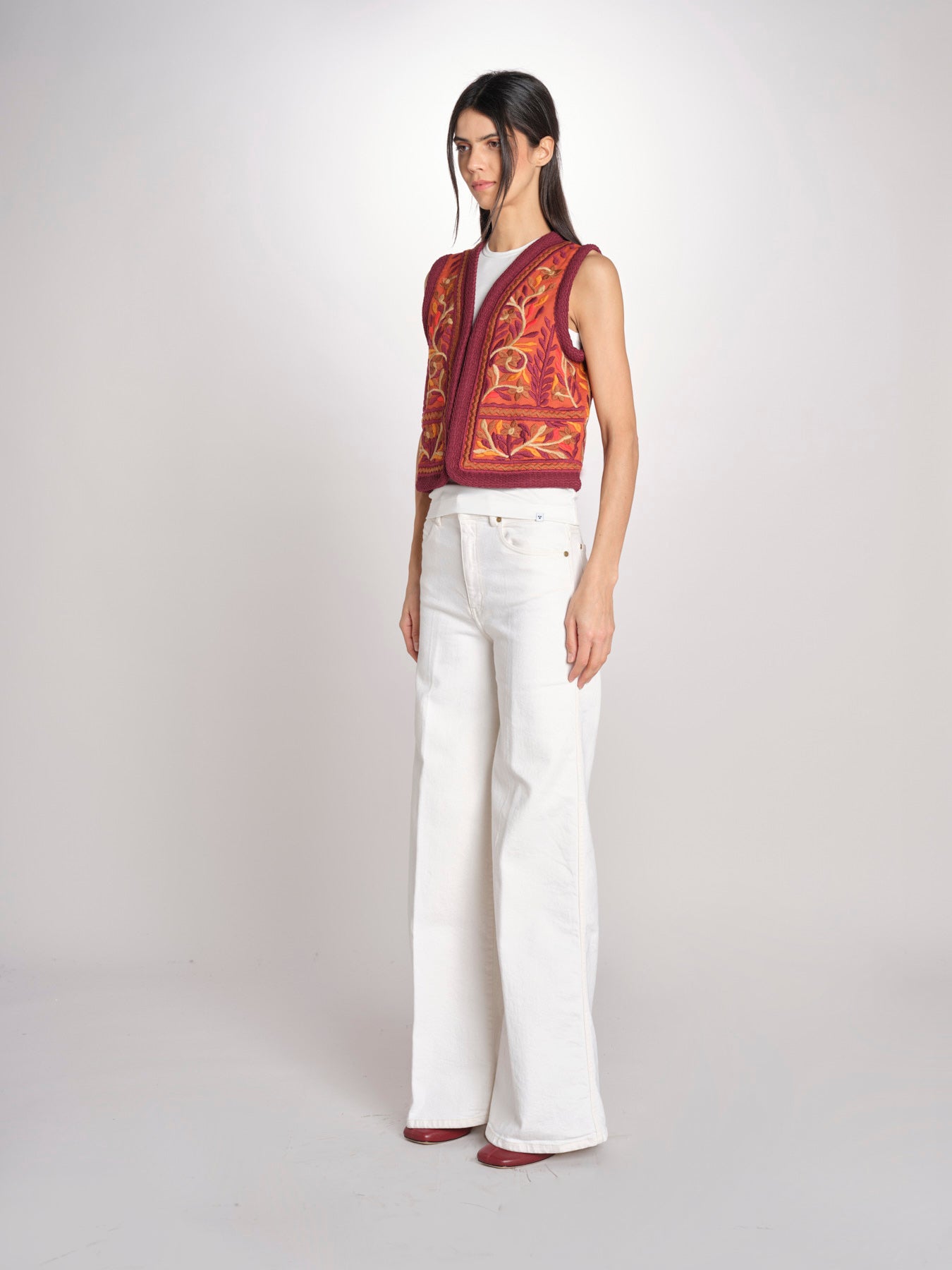 Gilet con ricami SUNA GILET SUNA1GIL RUST antik batik 