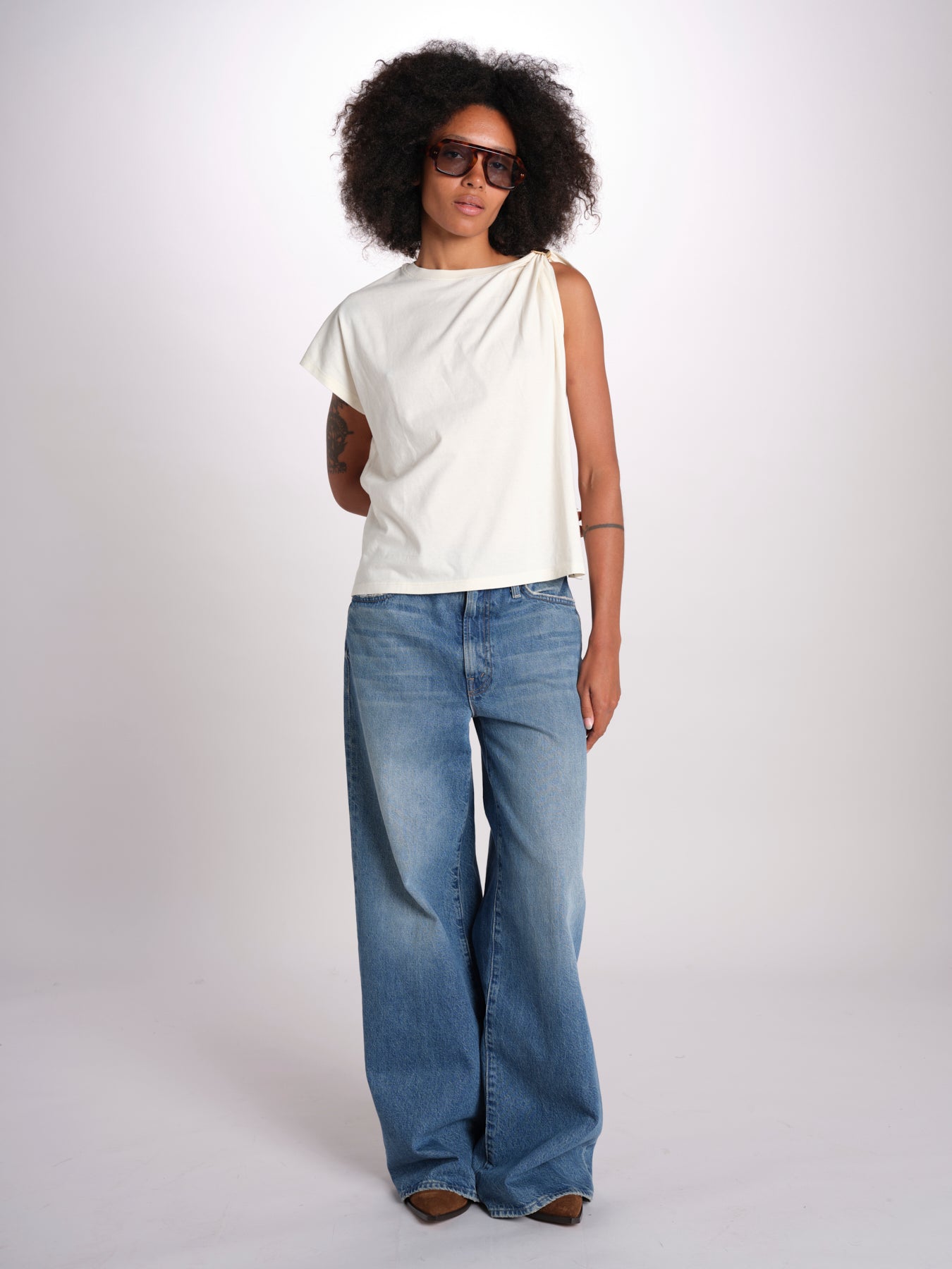 t-shirt asimmetrica ALLIA ECRU ba&sh 