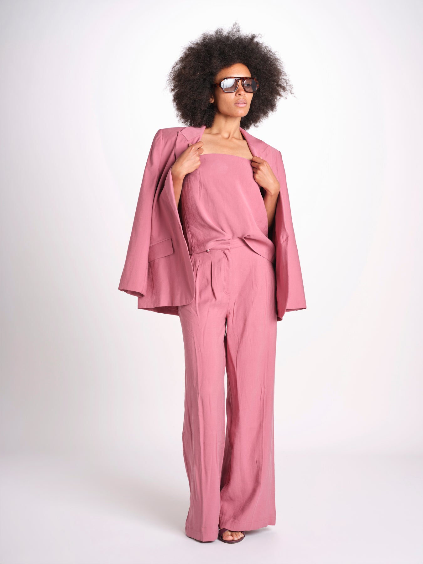 pantalone in lino con pinces DEANA ROSE ba&sh 