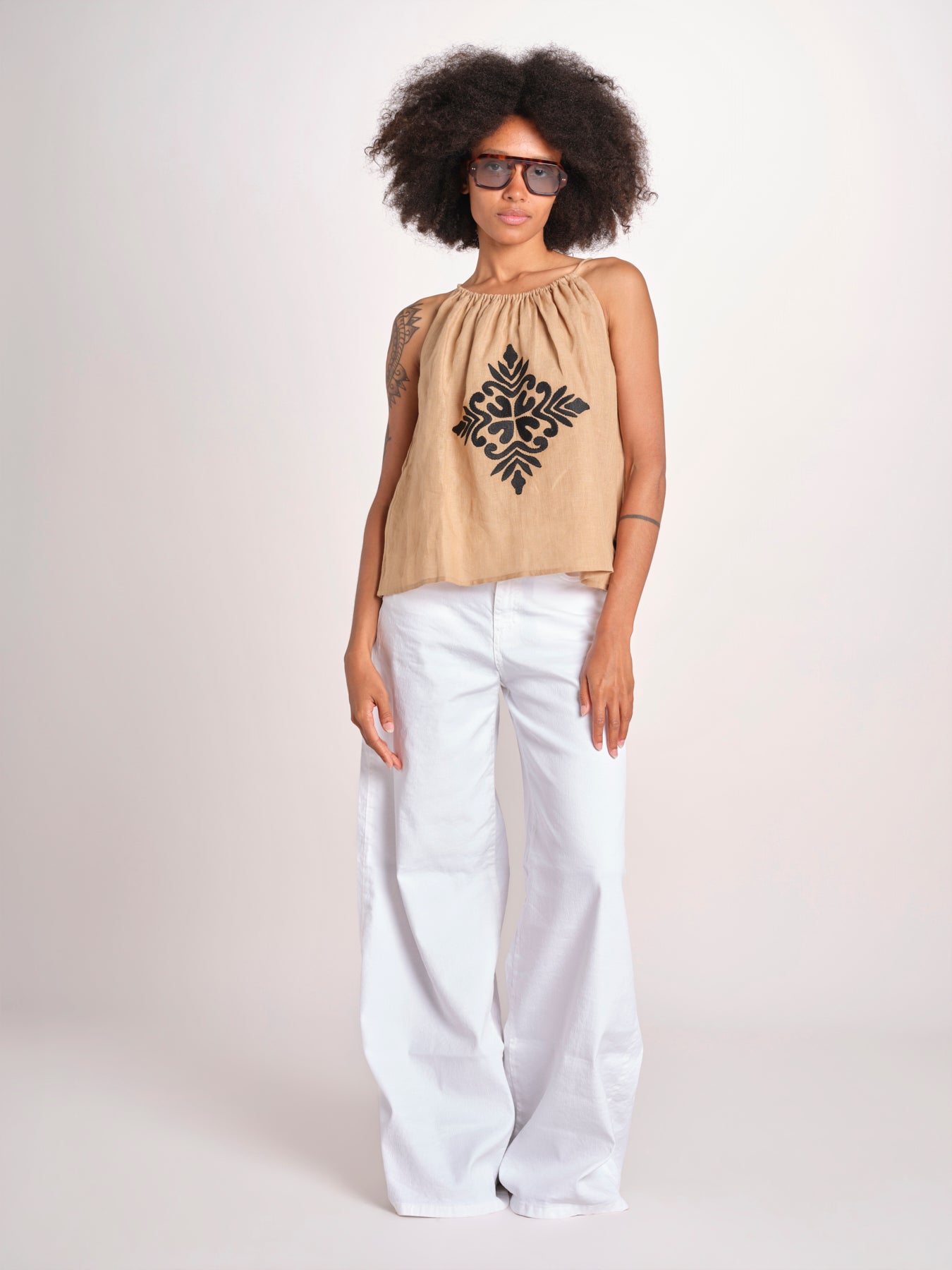 top ricamo greche BE25204 BEIGE BLACK benaras soleil 