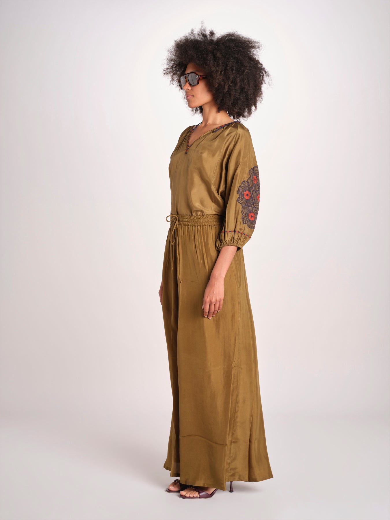Pantalone in seta over BE25252 KHAKI benaras soleil 