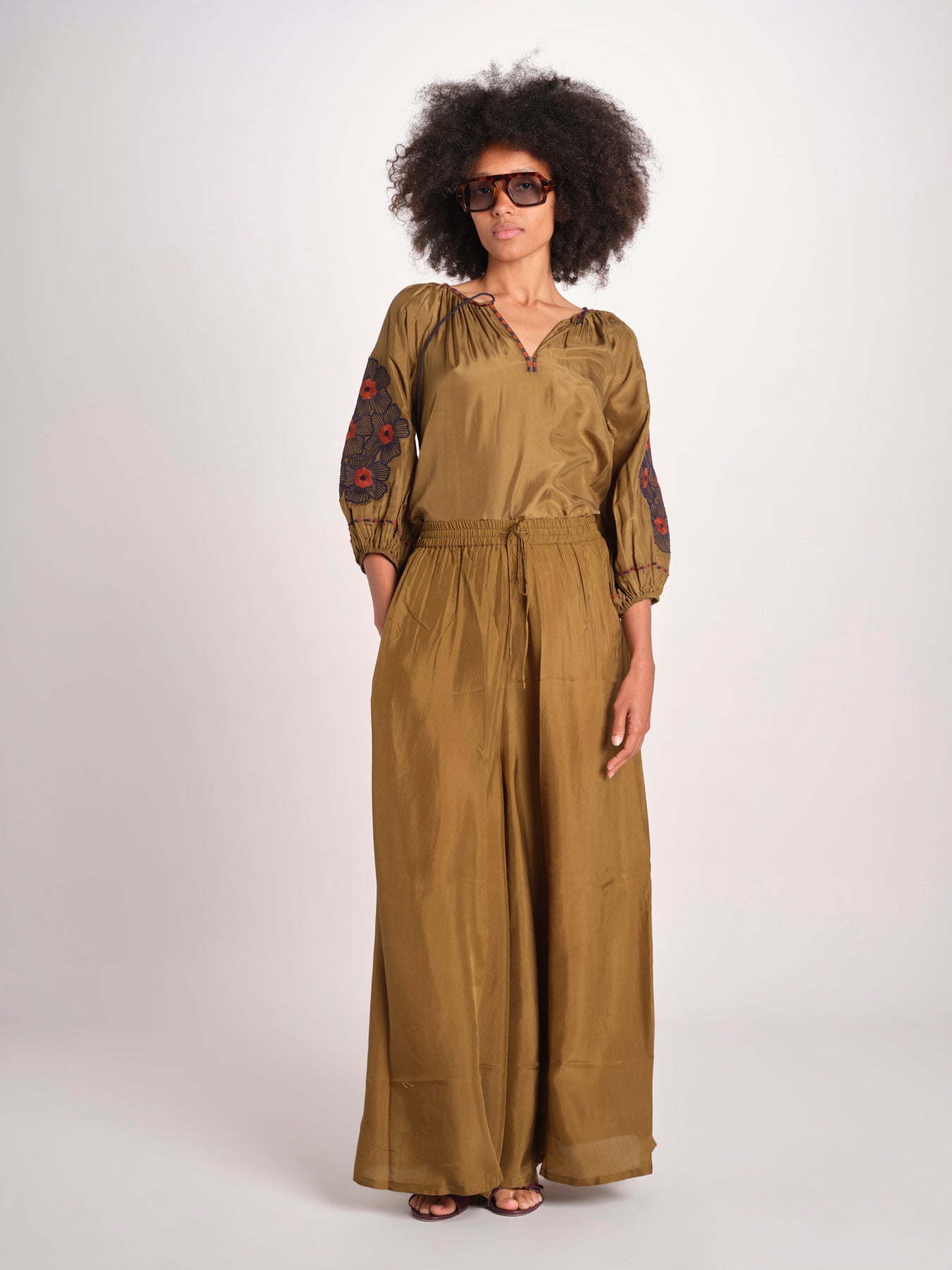 Pantalone in seta over BE25252 KHAKI benaras soleil 