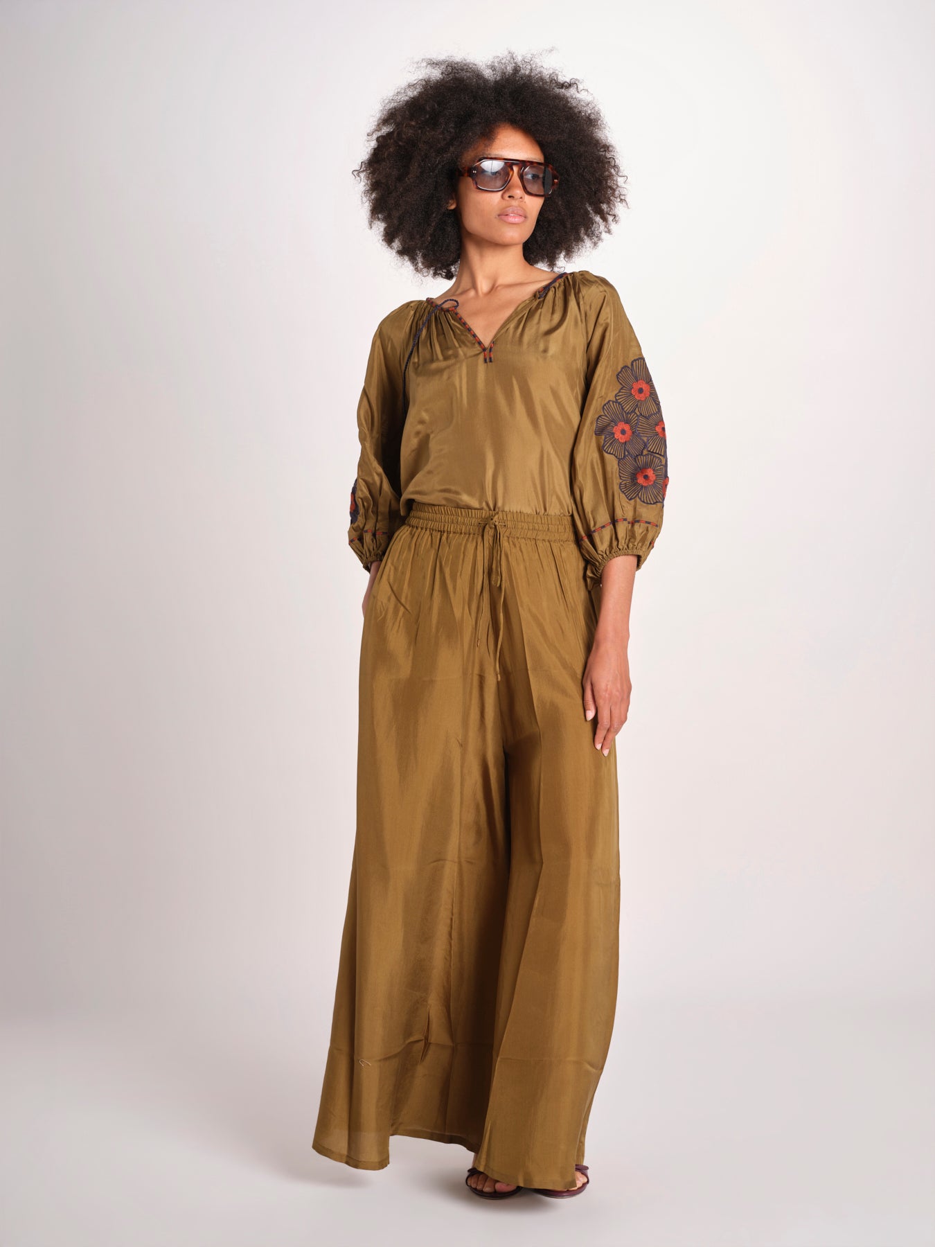 Pantalone in seta over BE25252 KHAKI benaras soleil 
