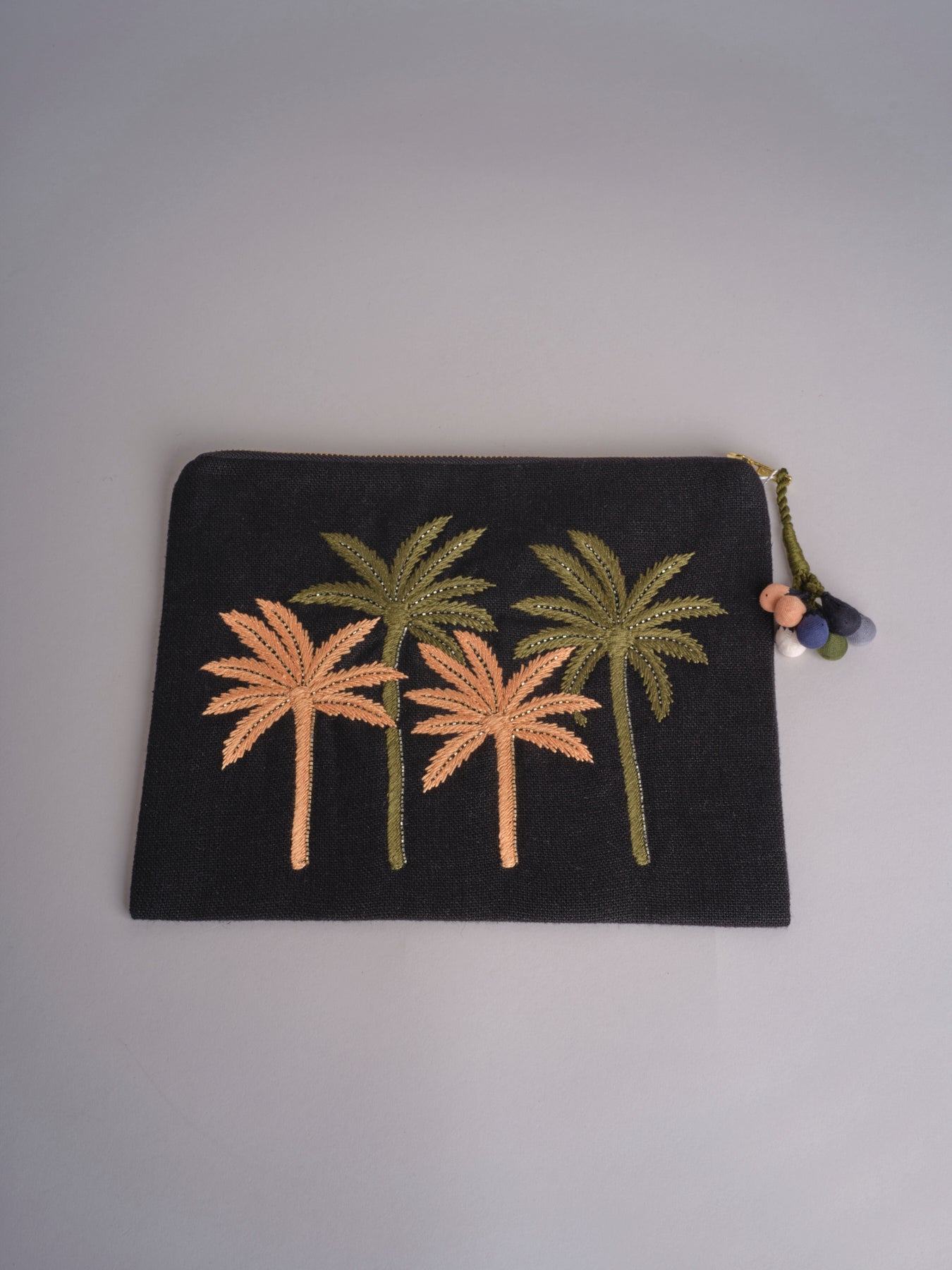  C25.P0881 BLACK benaras soleil 