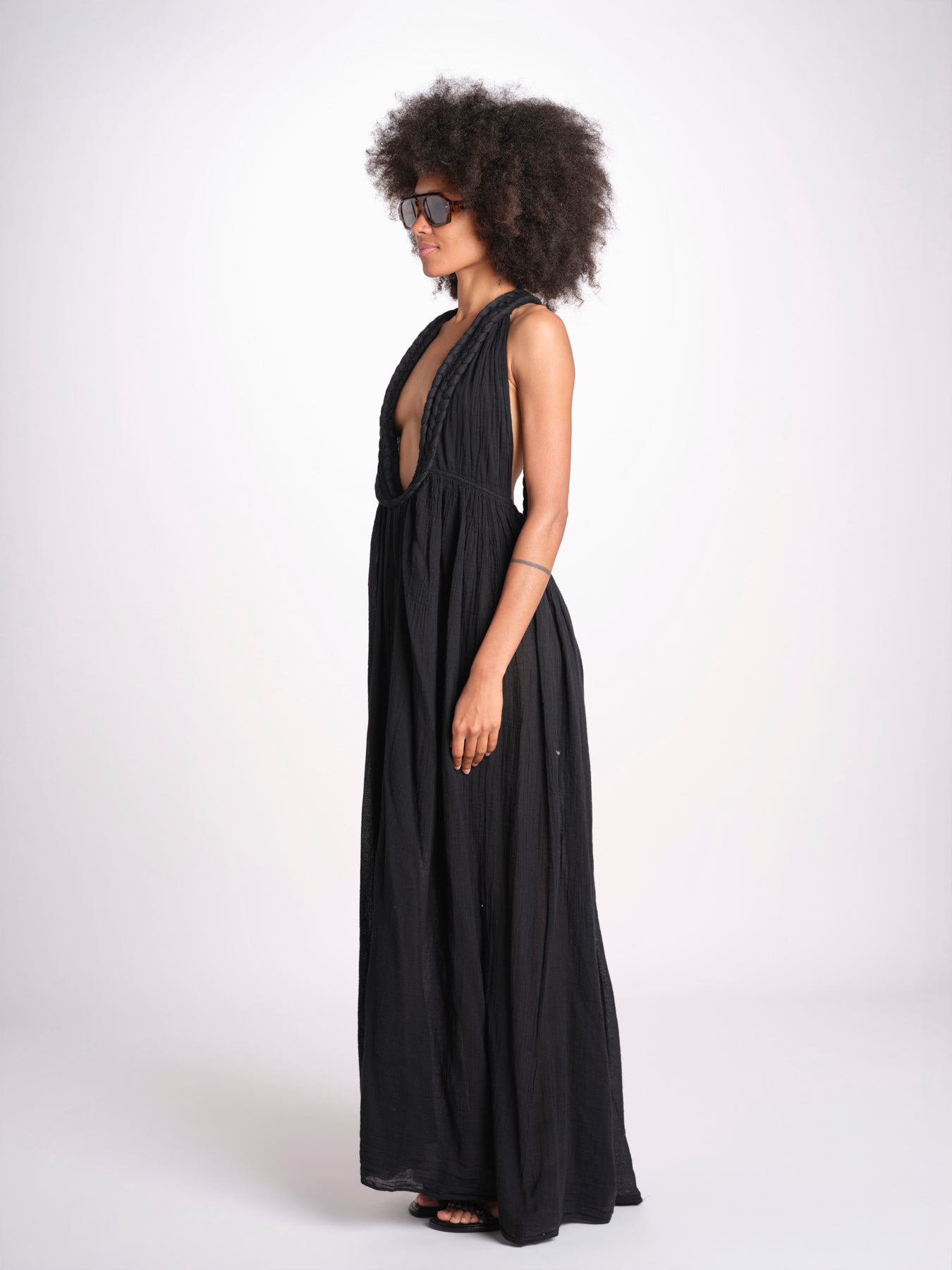 abito lungo scollato aperto CHANTAL BLACK christianzen 