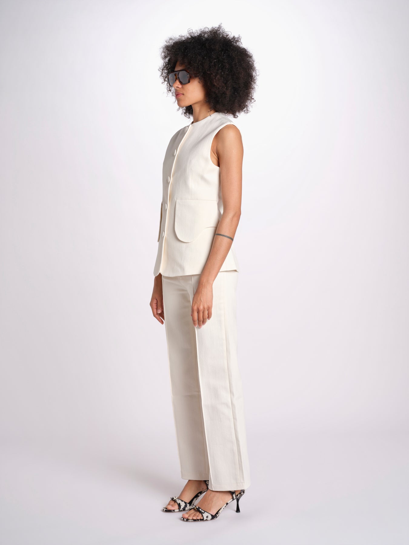 gilet con tasche MARIANNE 25S4TOP81 ECRU destree 