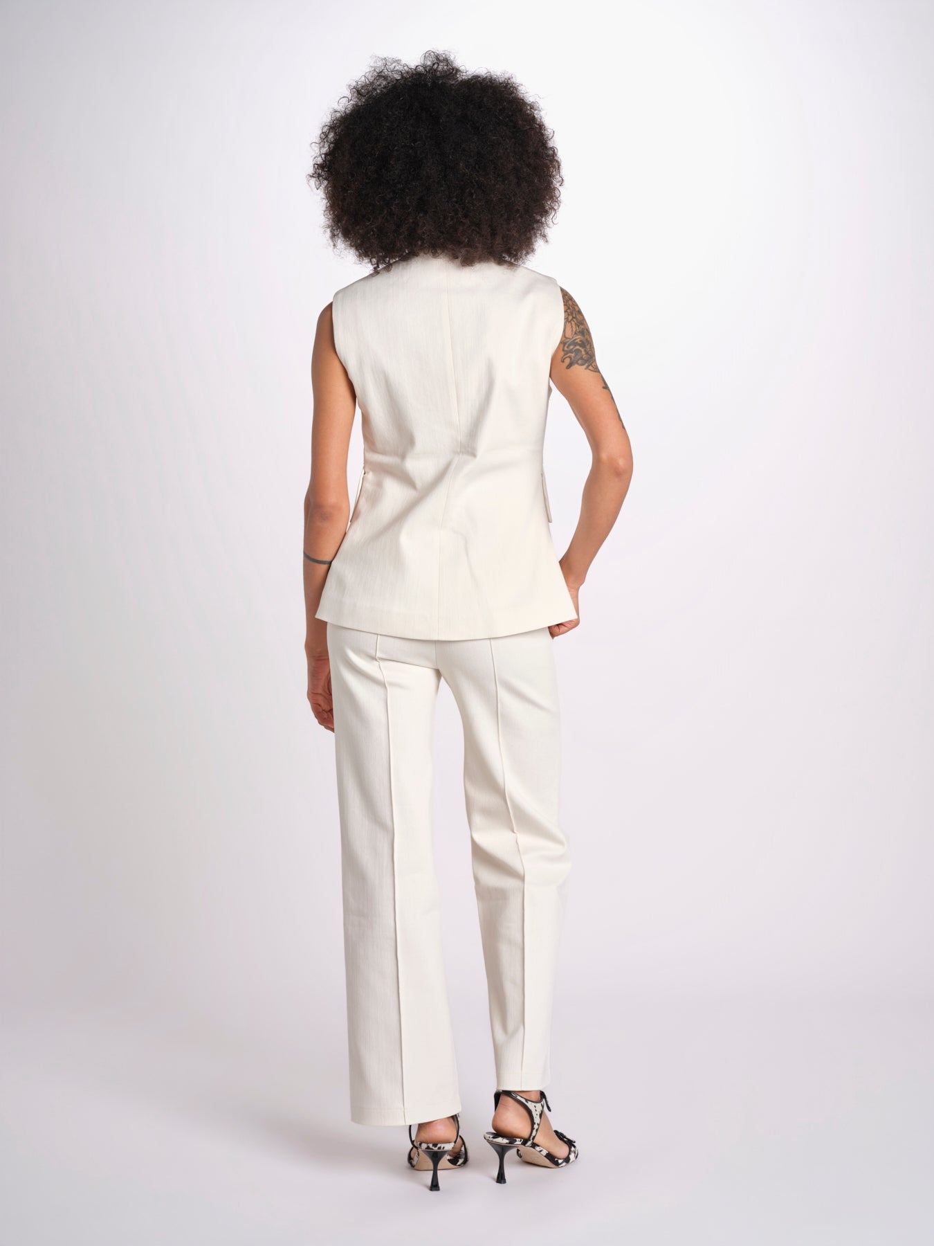 gilet con tasche MARIANNE 25S4TOP81 ECRU destree 