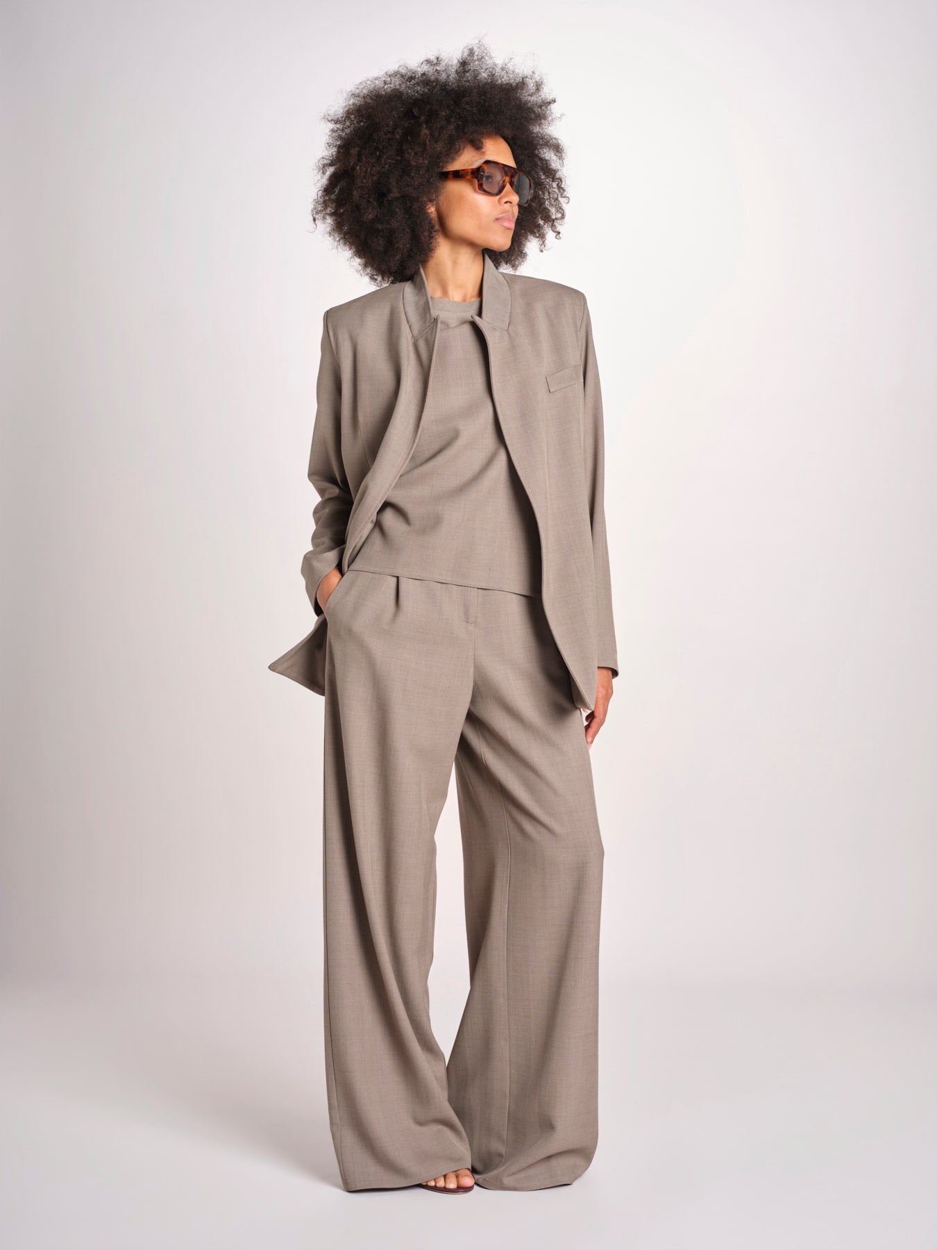 blazer senza bottoni in tessuto diagonale U3043V TORTORA dusan 