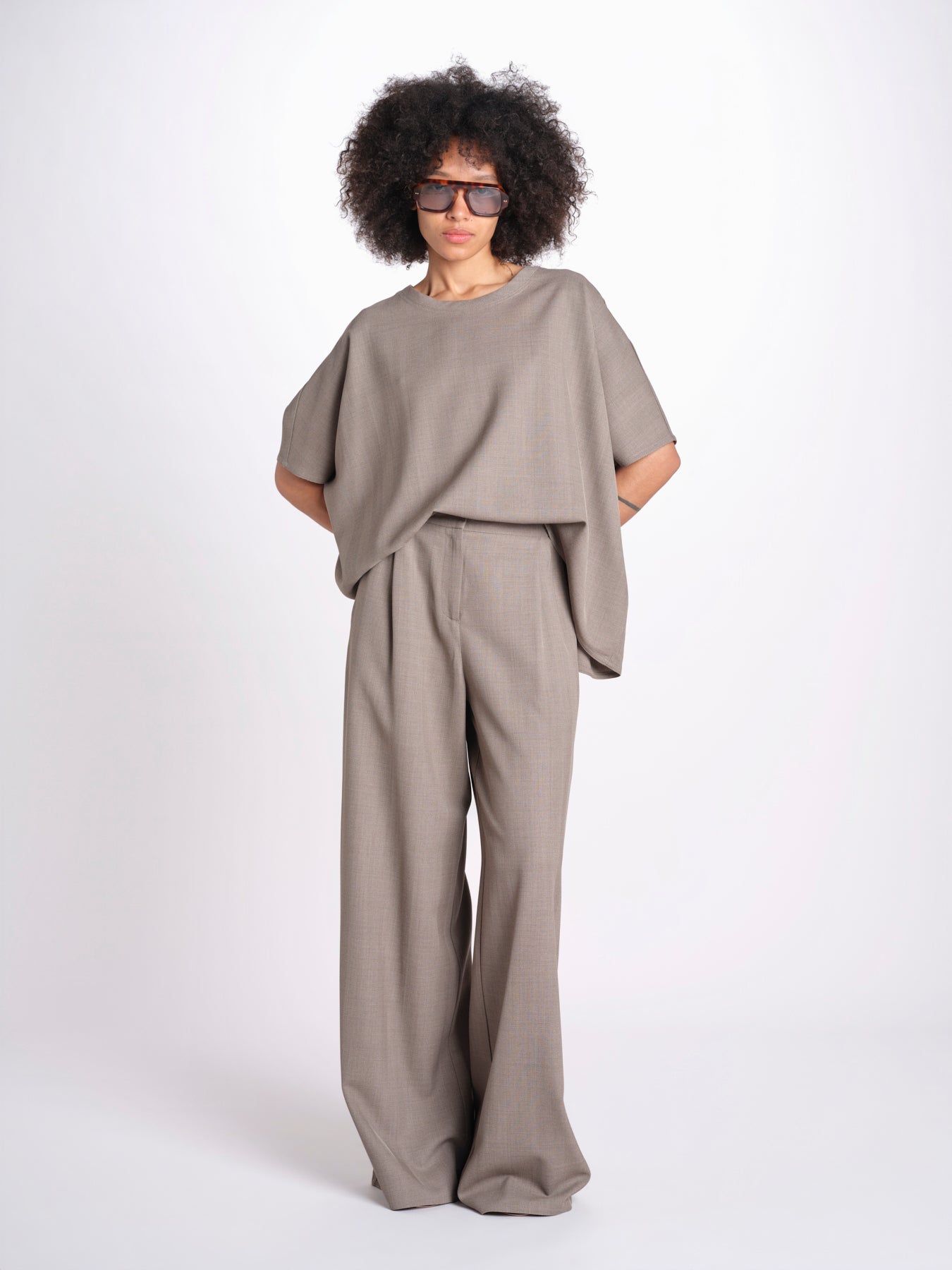 t-shirt in tessuto diagonale U3059 TORTORA dusan 