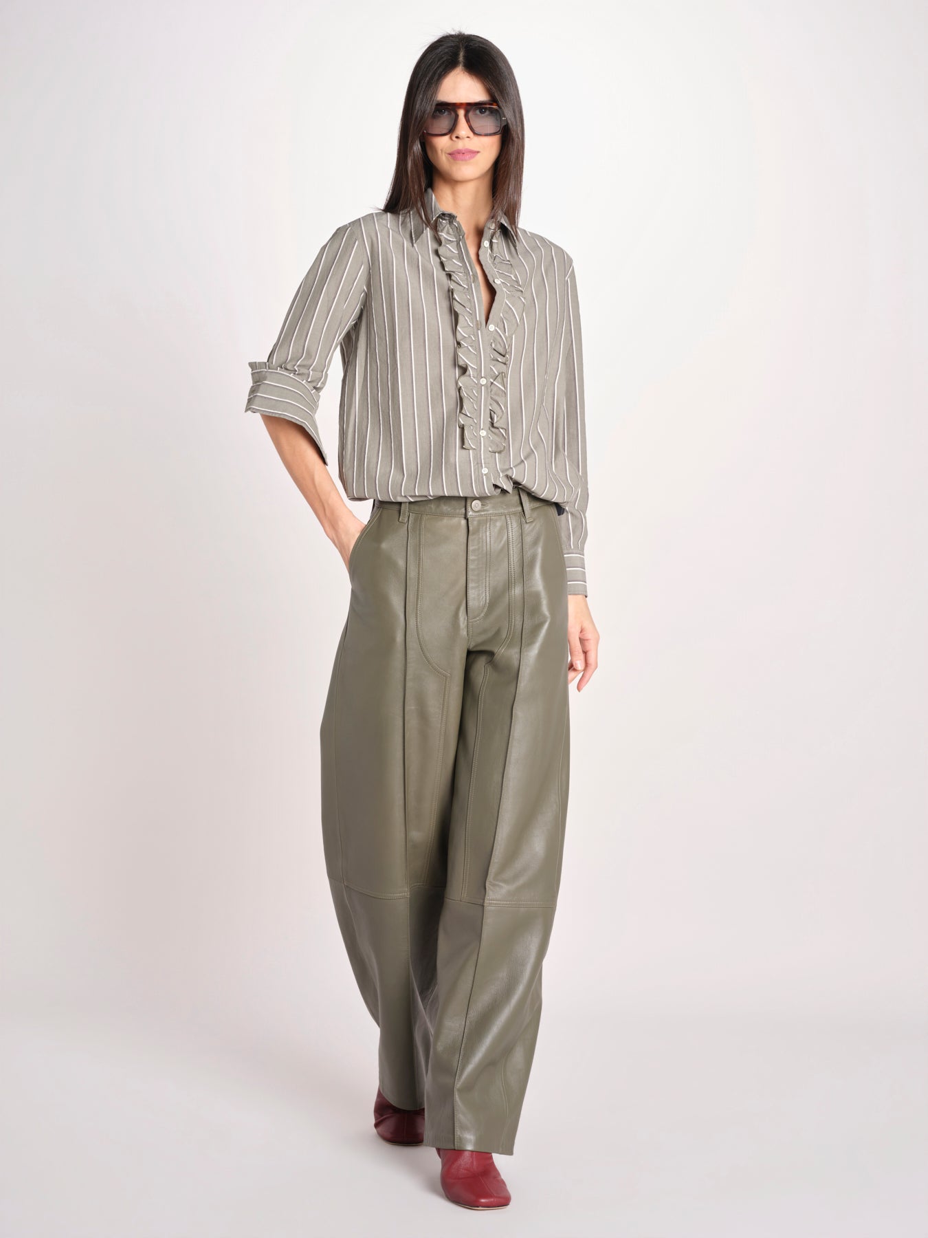 pantalone in pelle LESLIE IO118060 DARK EUCALYPTUS GR533 ivy oak 