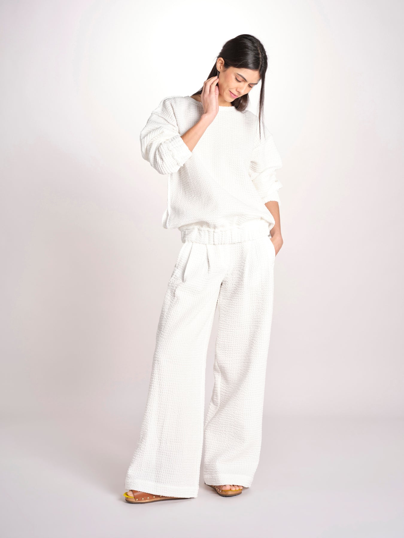 pantalone over effetto waffle KATHERINE MJD27_SHUKU3 WHITE WAFFLE jejia 