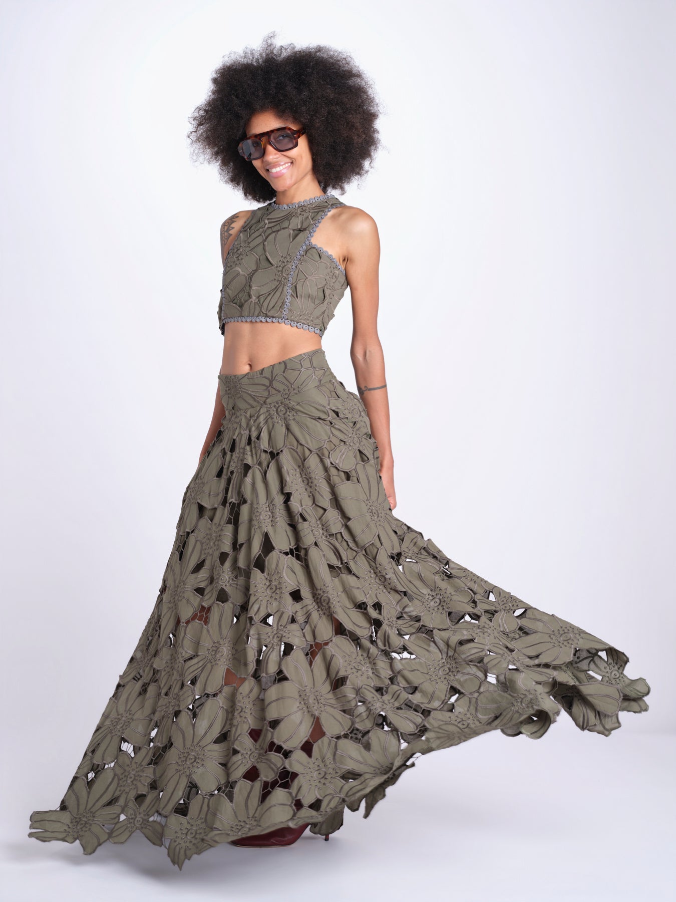 gonna luna con fiori intarsiati CALISTO M5310 PESTO lace the label 
