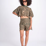 short con fiori intarsiati ZOE M4370 PESTO lace the label 