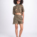 short con fiori intarsiati ZOE M4370 PESTO lace the label 