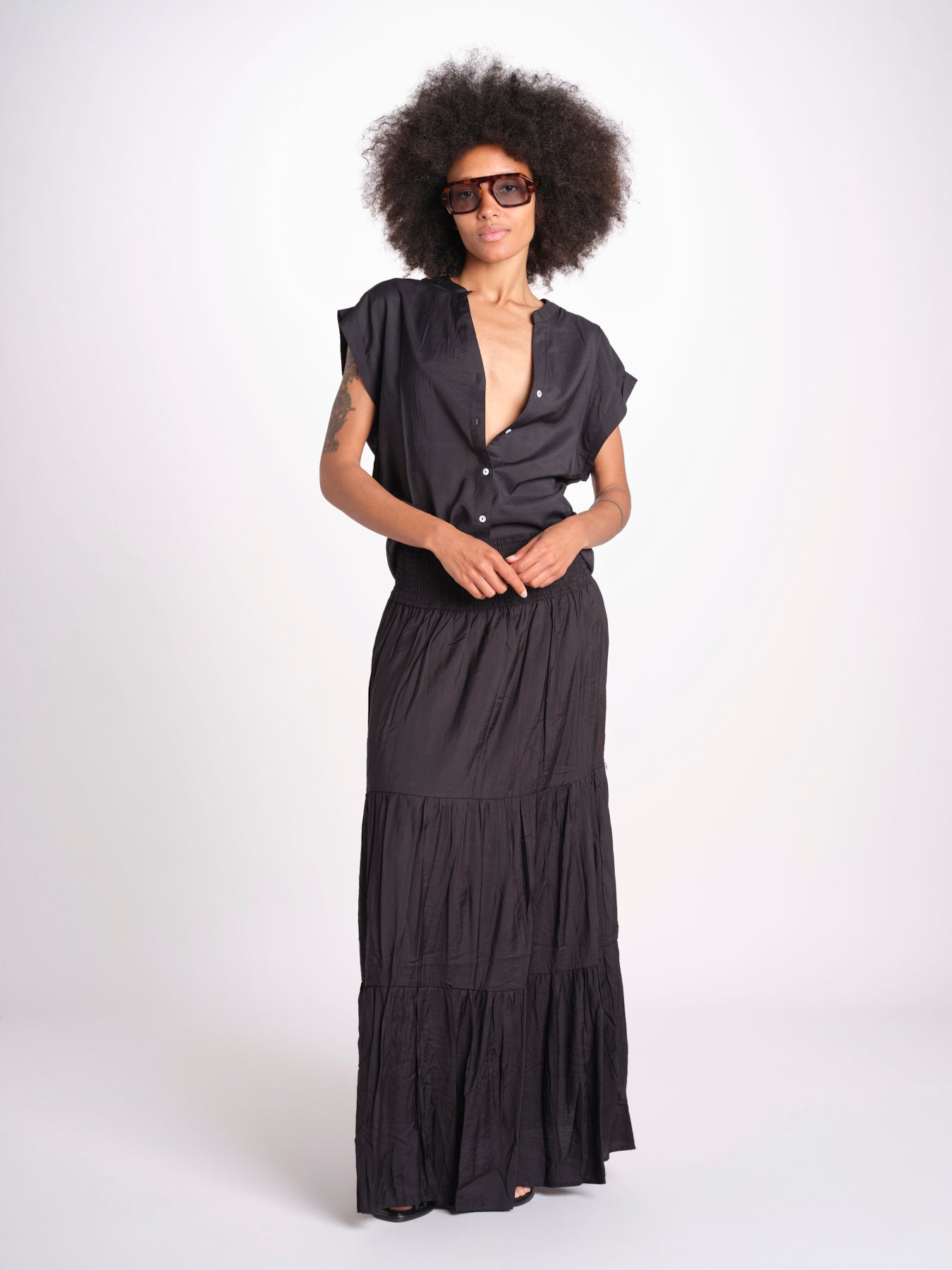 camicia con bottoni CLARENCELK NOIR laraethnics 