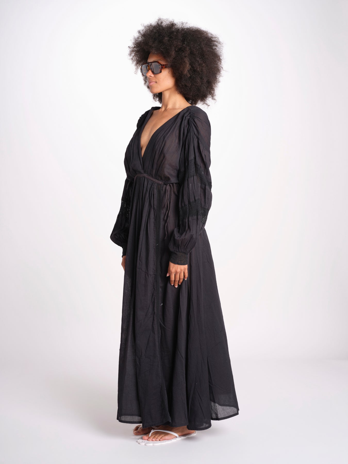 abito con nervature IBIZABLK NOIR laraethnics 