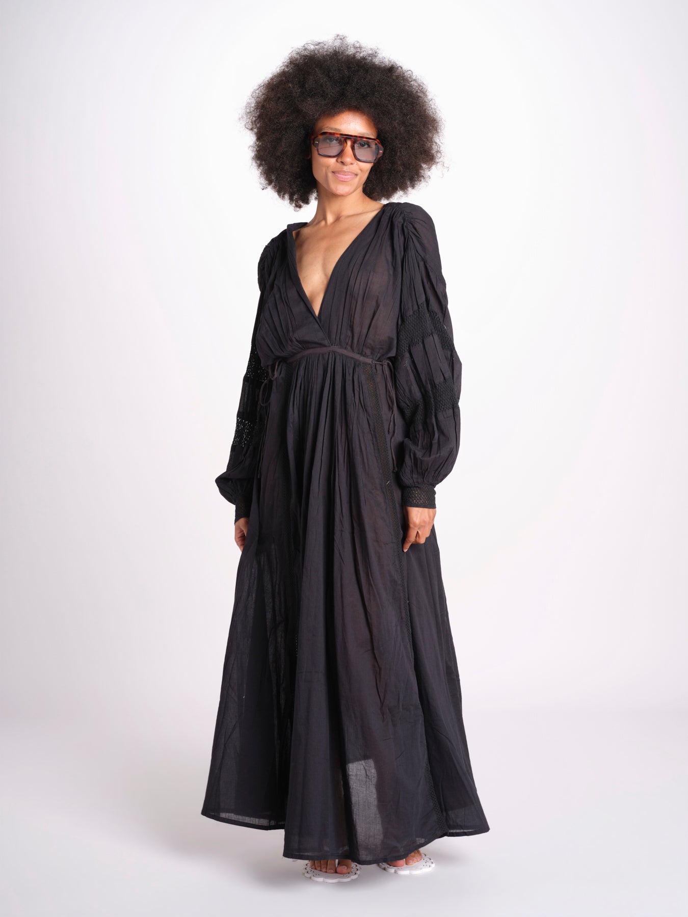 abito con nervature IBIZABLK NOIR laraethnics 