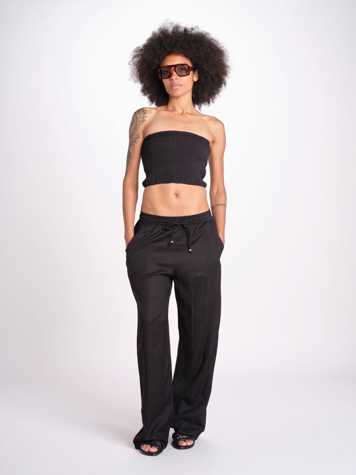 pantalone con coulisse SUMBAWAIVR NOIR laraethnics 