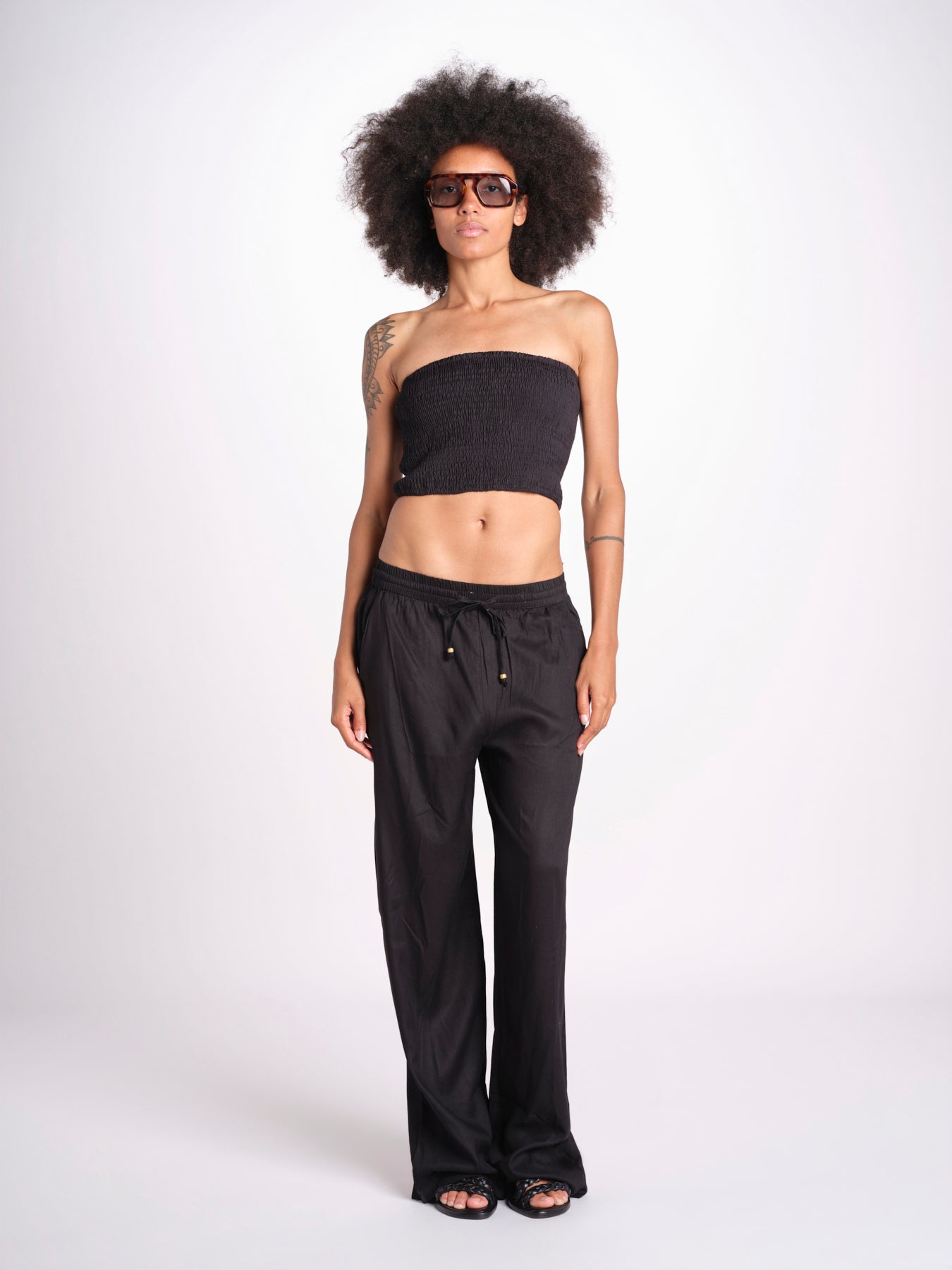 pantalone con coulisse SUMBAWAIVR NOIR laraethnics 