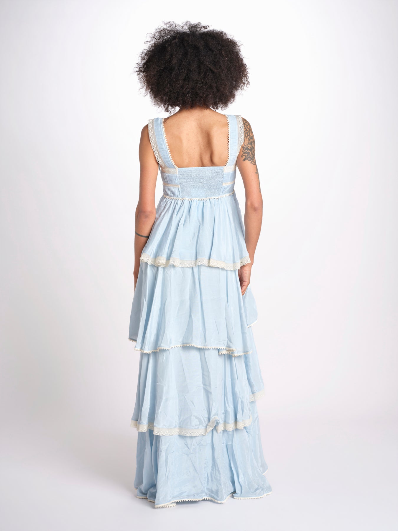abito lungo a balze e pizzo FIORELLA LVSSS2026105 BLUE lug von siga 