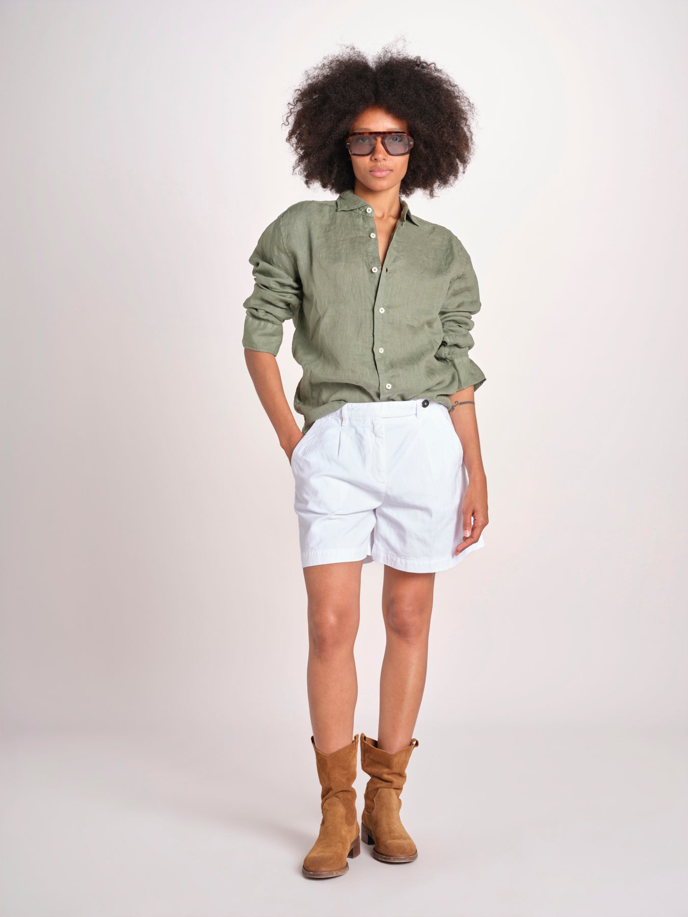 Camicia maschile in lino M012 655 MILITARE milaura 