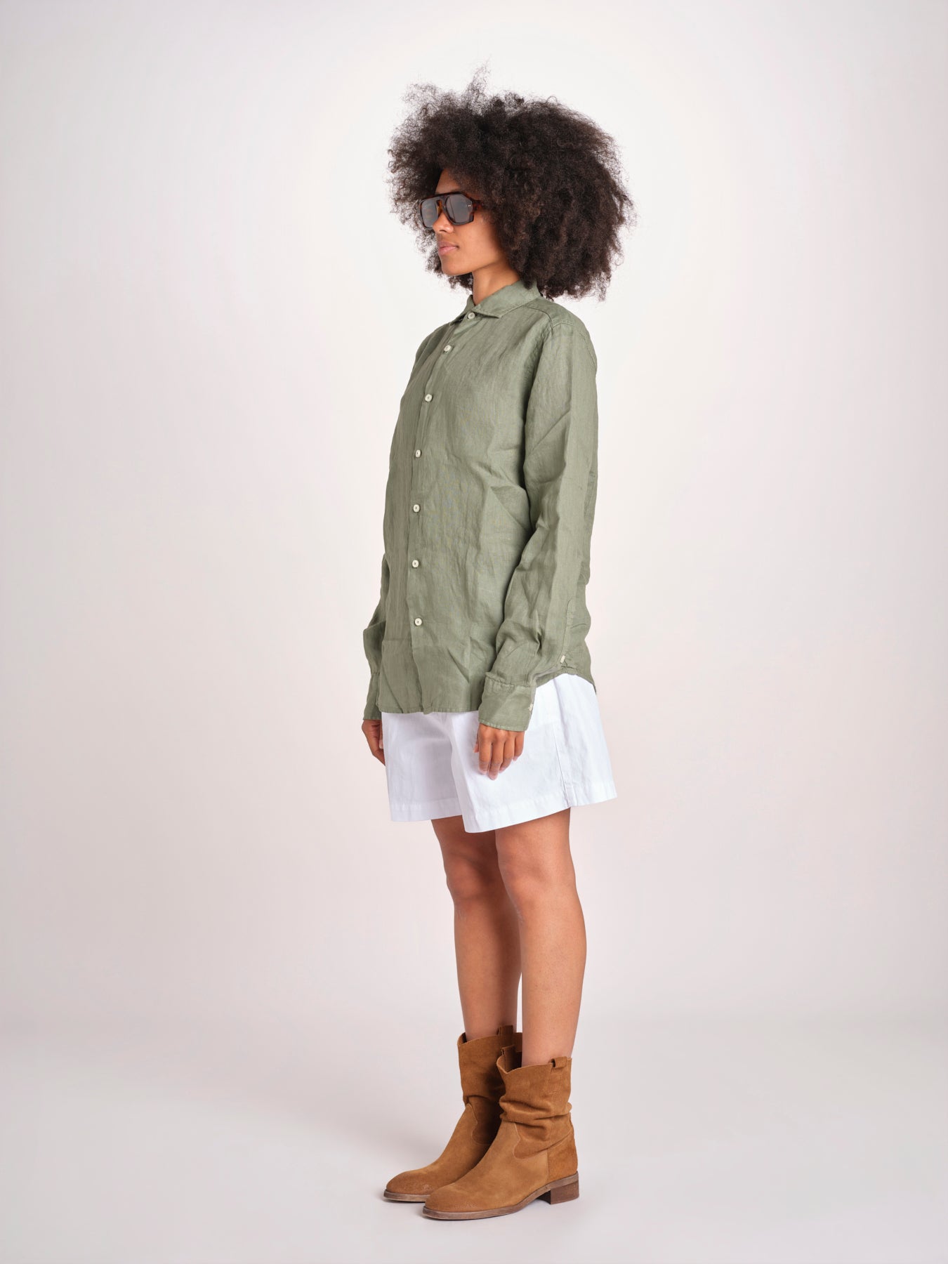 Camicia maschile in lino M012 655 MILITARE milaura 