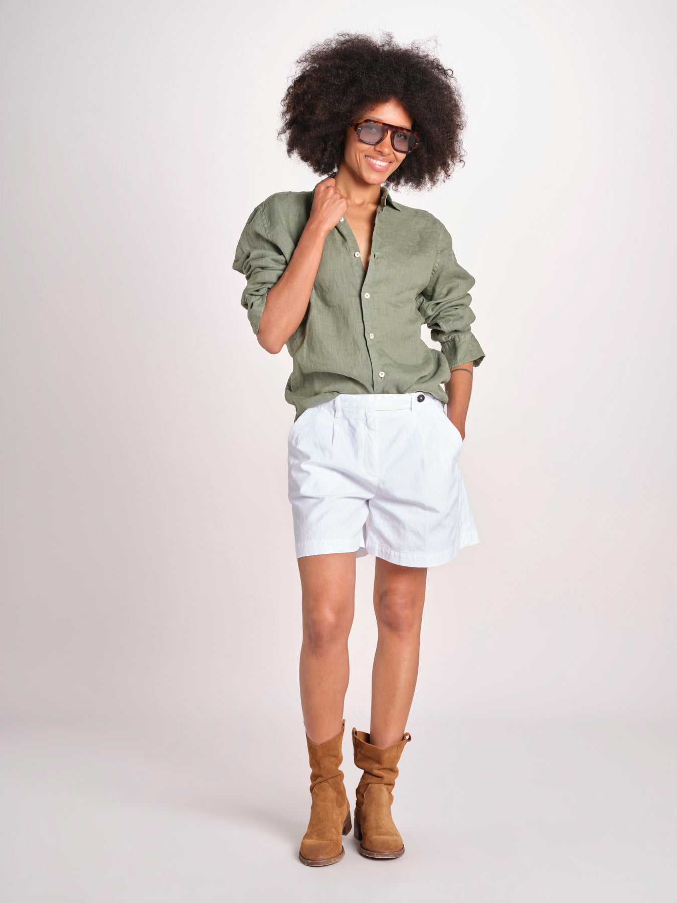 Camicia maschile in lino M012 655 MILITARE milaura 